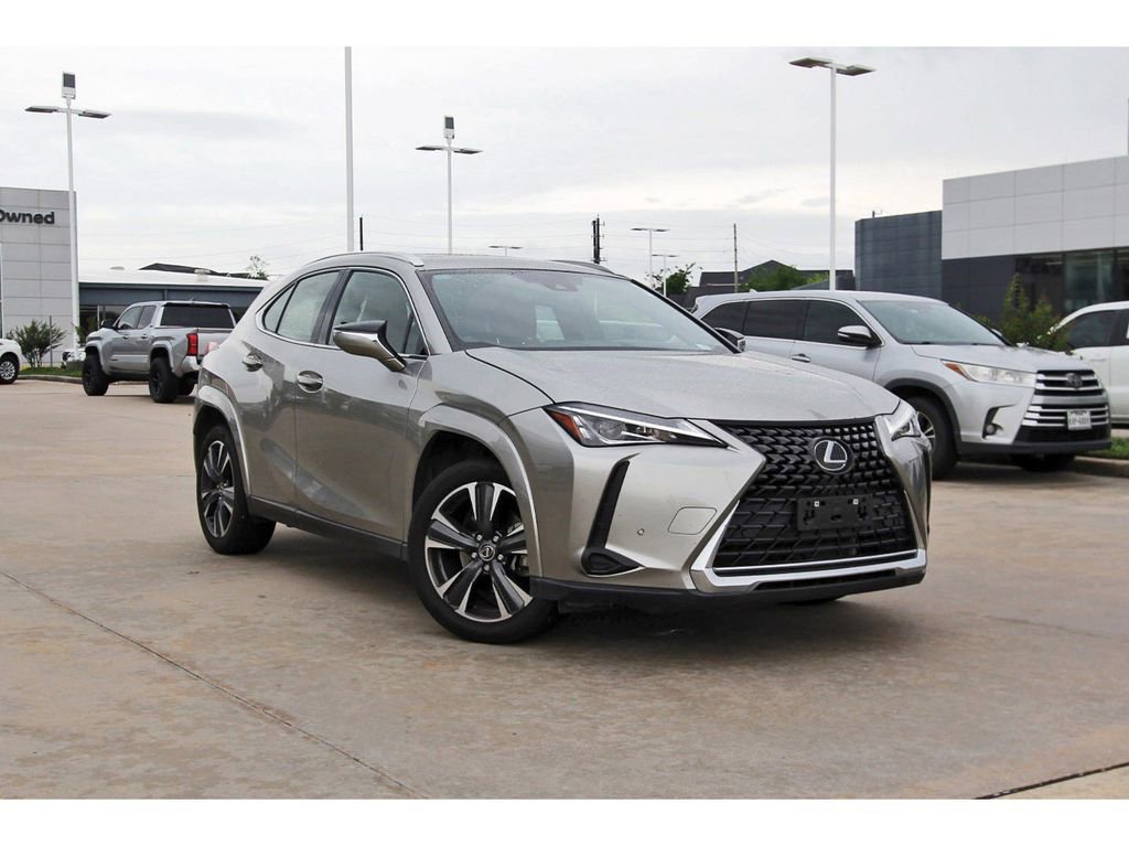 2022 Lexus UX 200