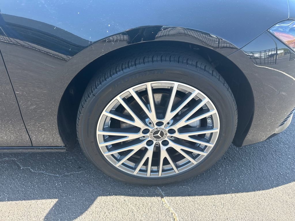 2025 Mercedes-Benz CLA 250