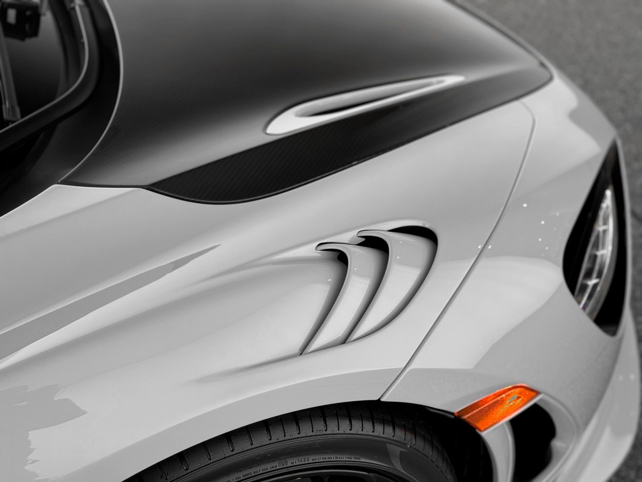 Used 2026 McLaren 750S Spider photo 45