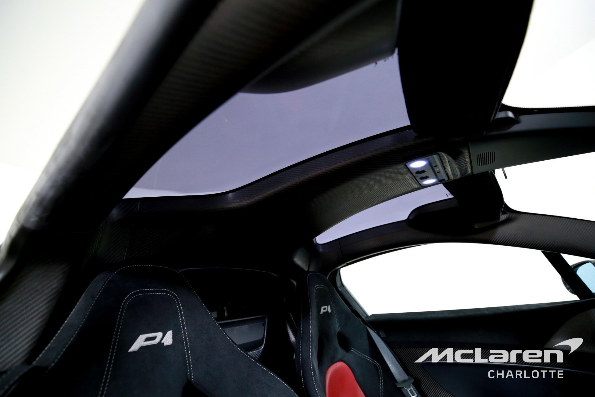 Used 2015 McLaren P1 photo 23