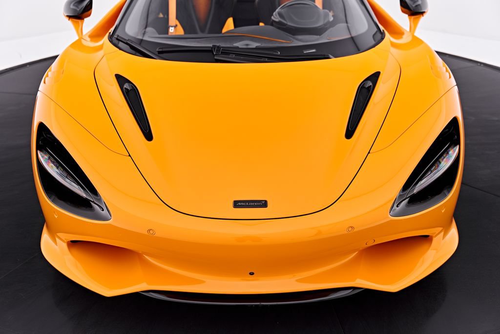 Used 2025 McLaren 750S Spider photo 33