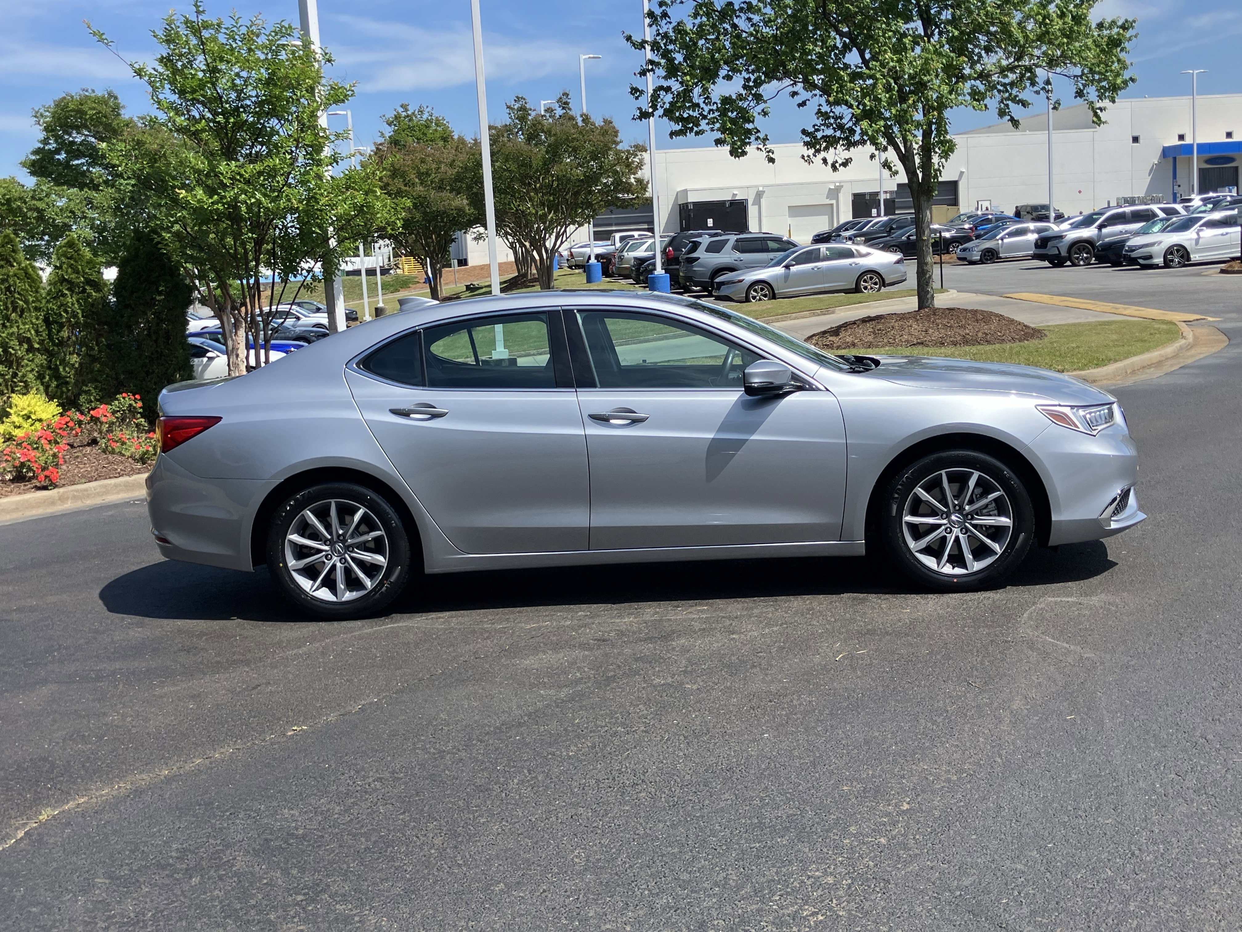 2018 Acura TLX w/ Technology Package