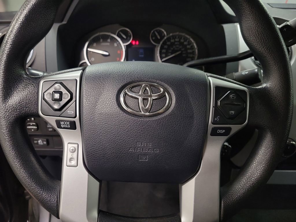 2017 Toyota Tundra SR5