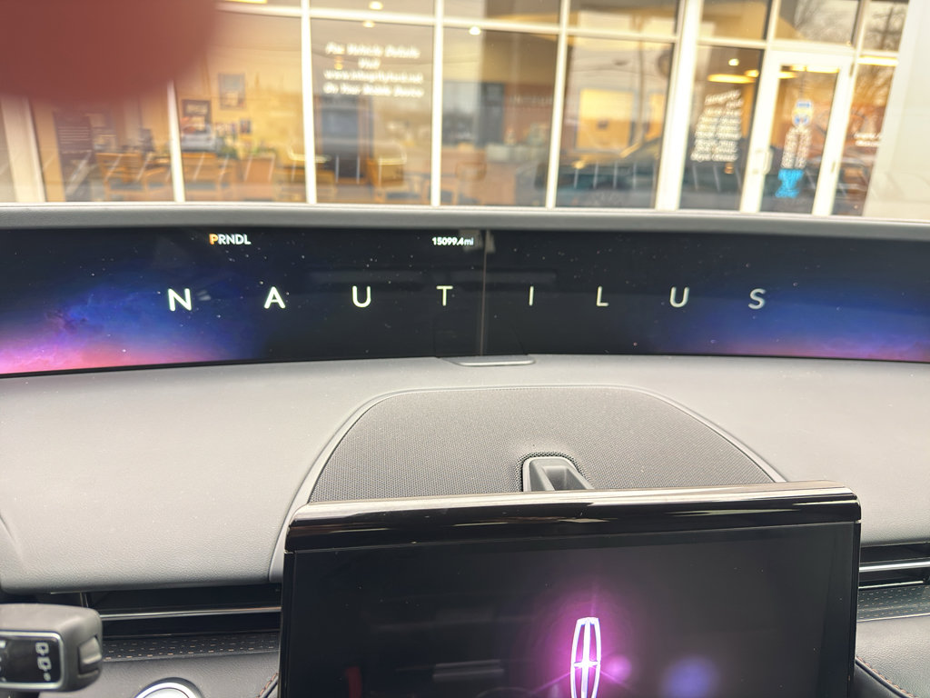 2025 Lincoln Nautilus Premier