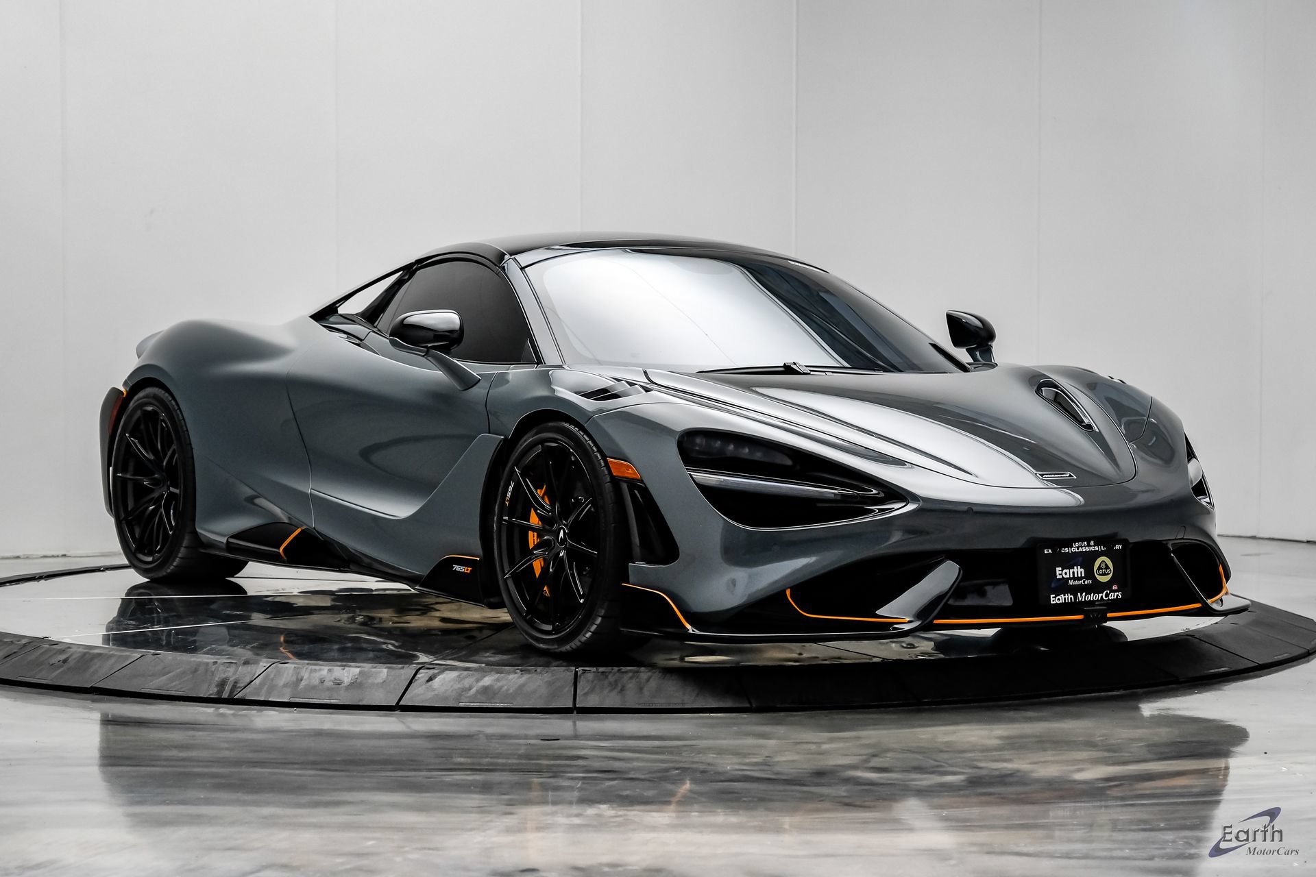 Used 2022 McLaren 765LT photo 33