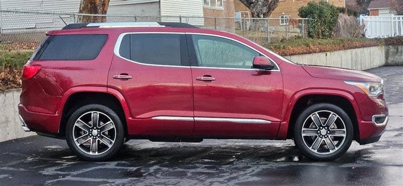 2019 GMC Acadia Denali