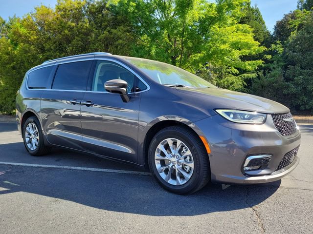 2021 Chrysler Pacifica Touring-L