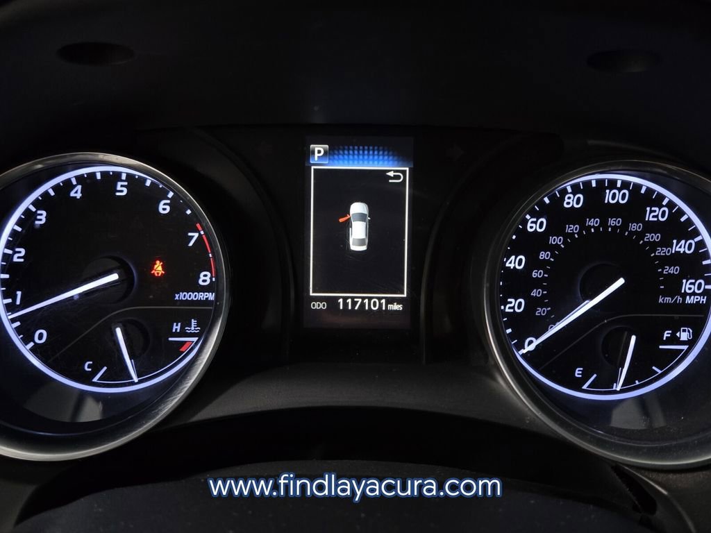 2018 Toyota Camry SE