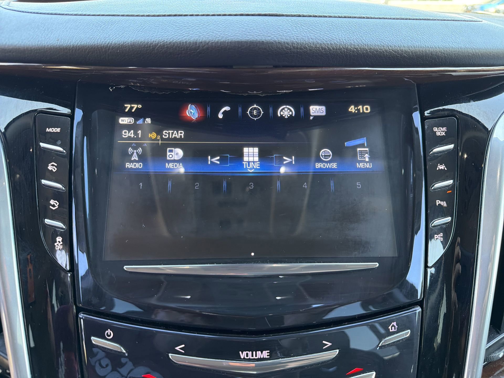 2020 Cadillac Escalade Luxury