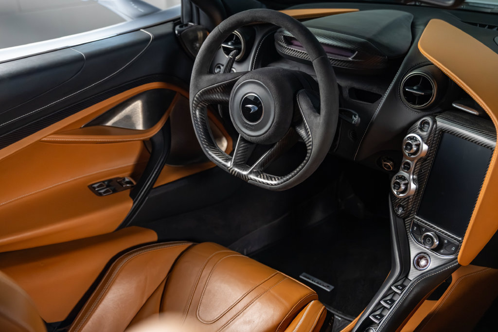 Used 2020 McLaren 720S Luxury photo 45