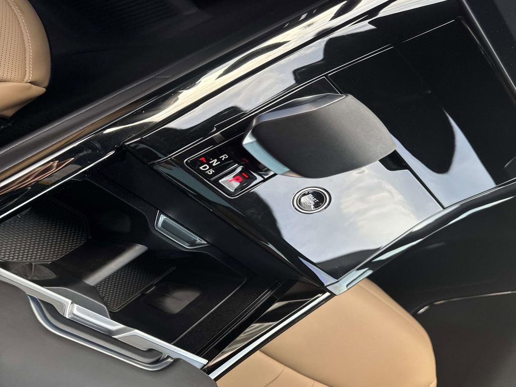 2025 Land Rover Range Rover Sport Dynamic SE