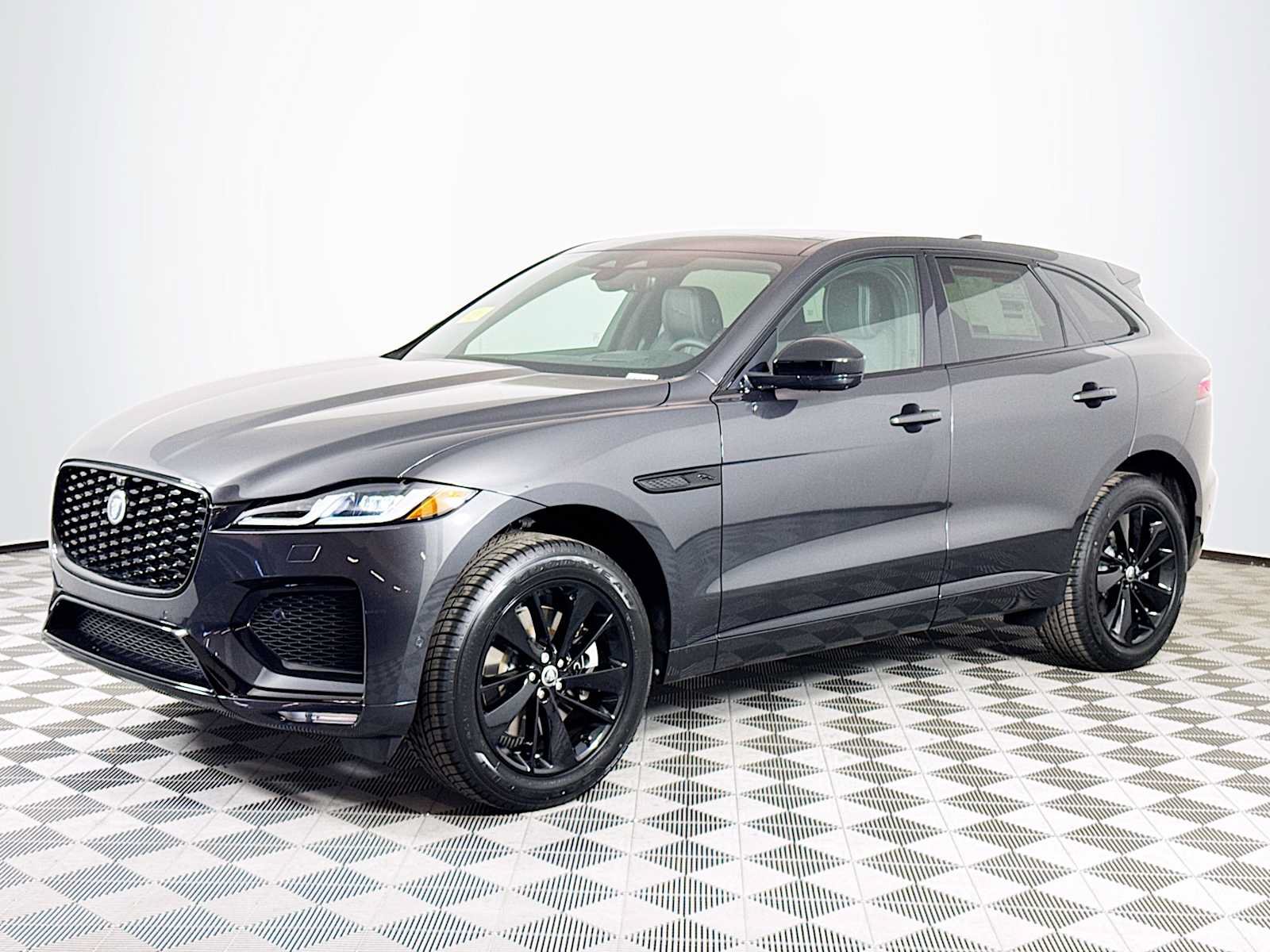 New 2026 Jaguar F-PACE R-Dynamic S