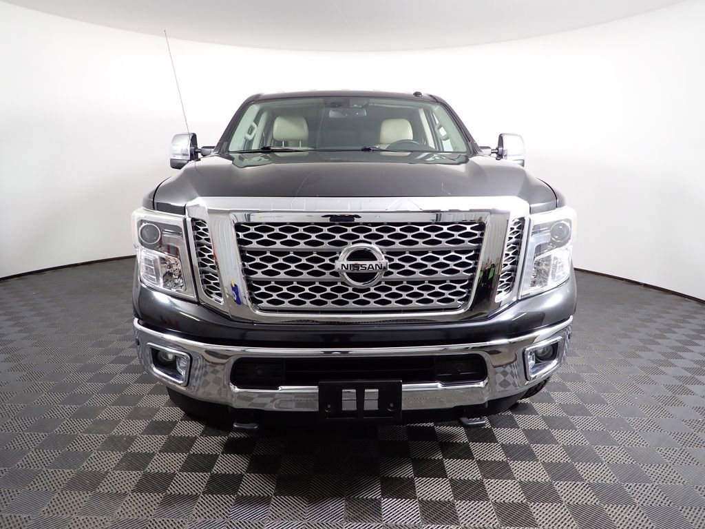 2016 Nissan Titan SL