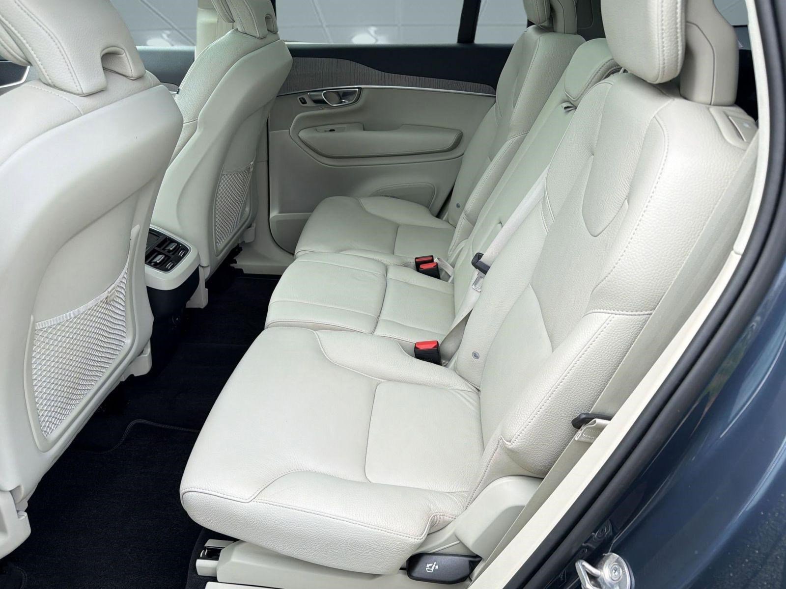 2023 Volvo Xc90 B6 Plus