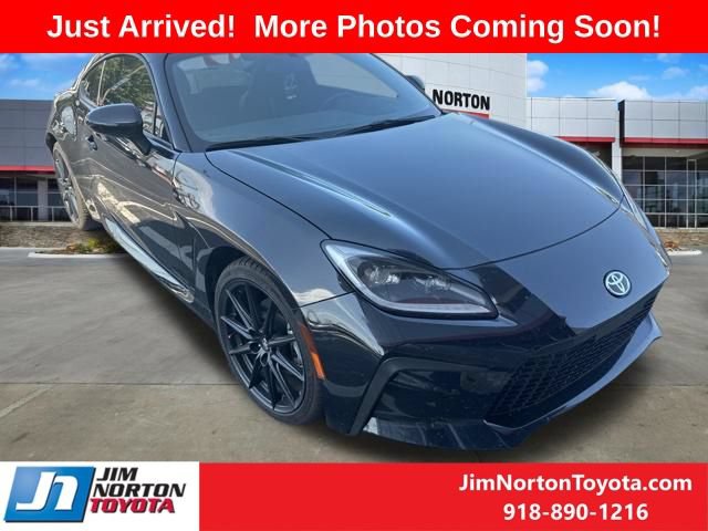 Used 2025 Toyota GR86 Premium w/ ALL Weather Mat Package (TMS)