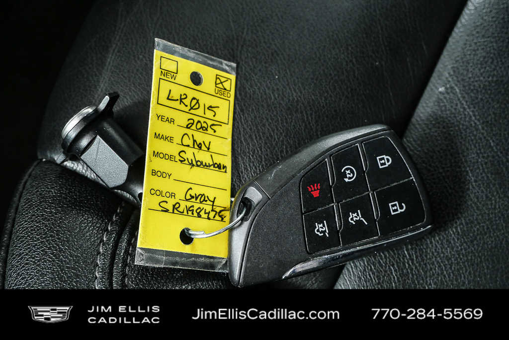 2025 Chevrolet Suburban LT