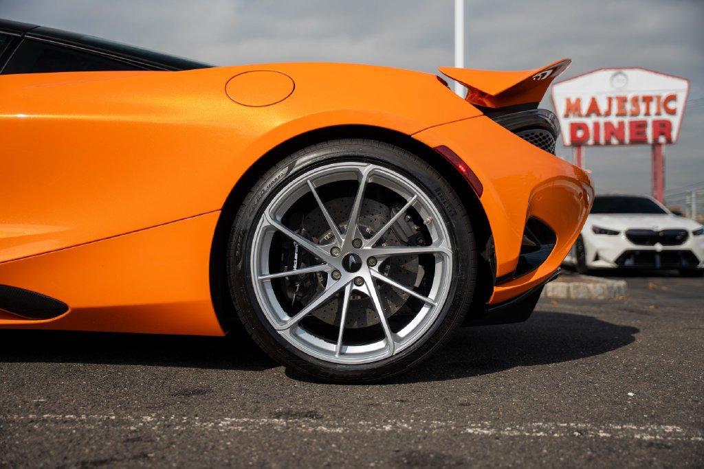 Used 2024 McLaren 750S photo 29