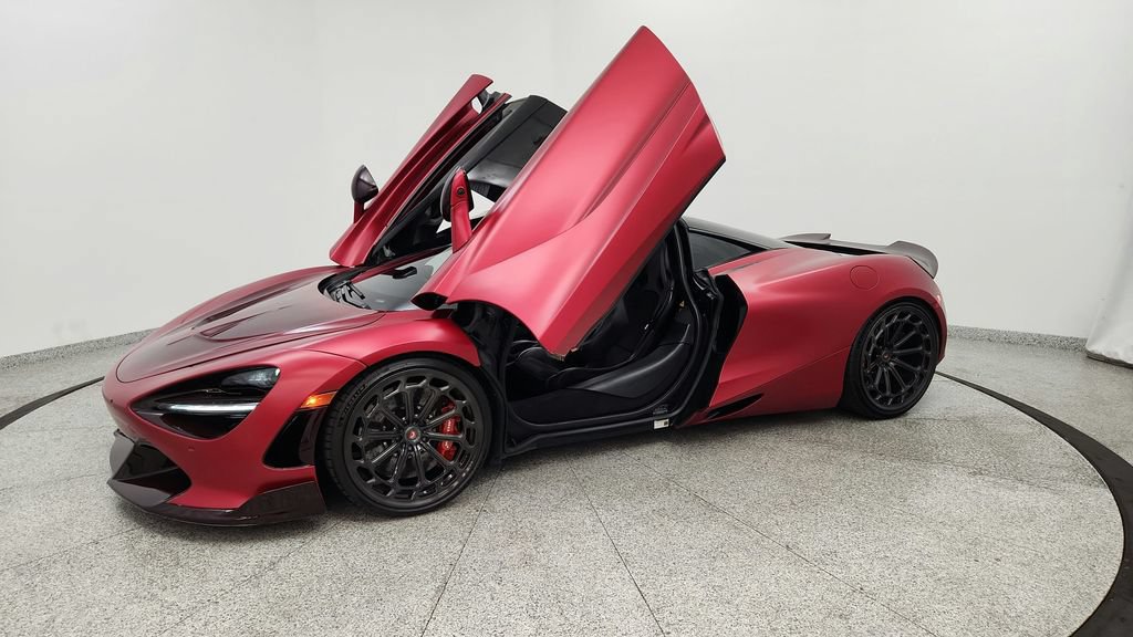 Used 2018 McLaren 720S Performance photo 30
