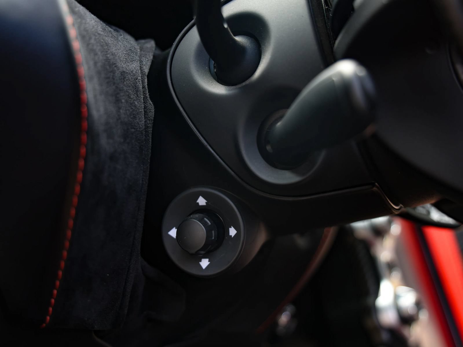 Used 2020 McLaren 720S Spider photo 39