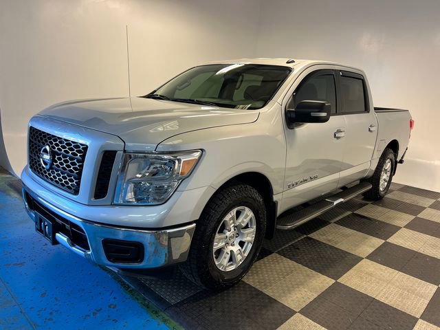2019 Nissan Titan SV