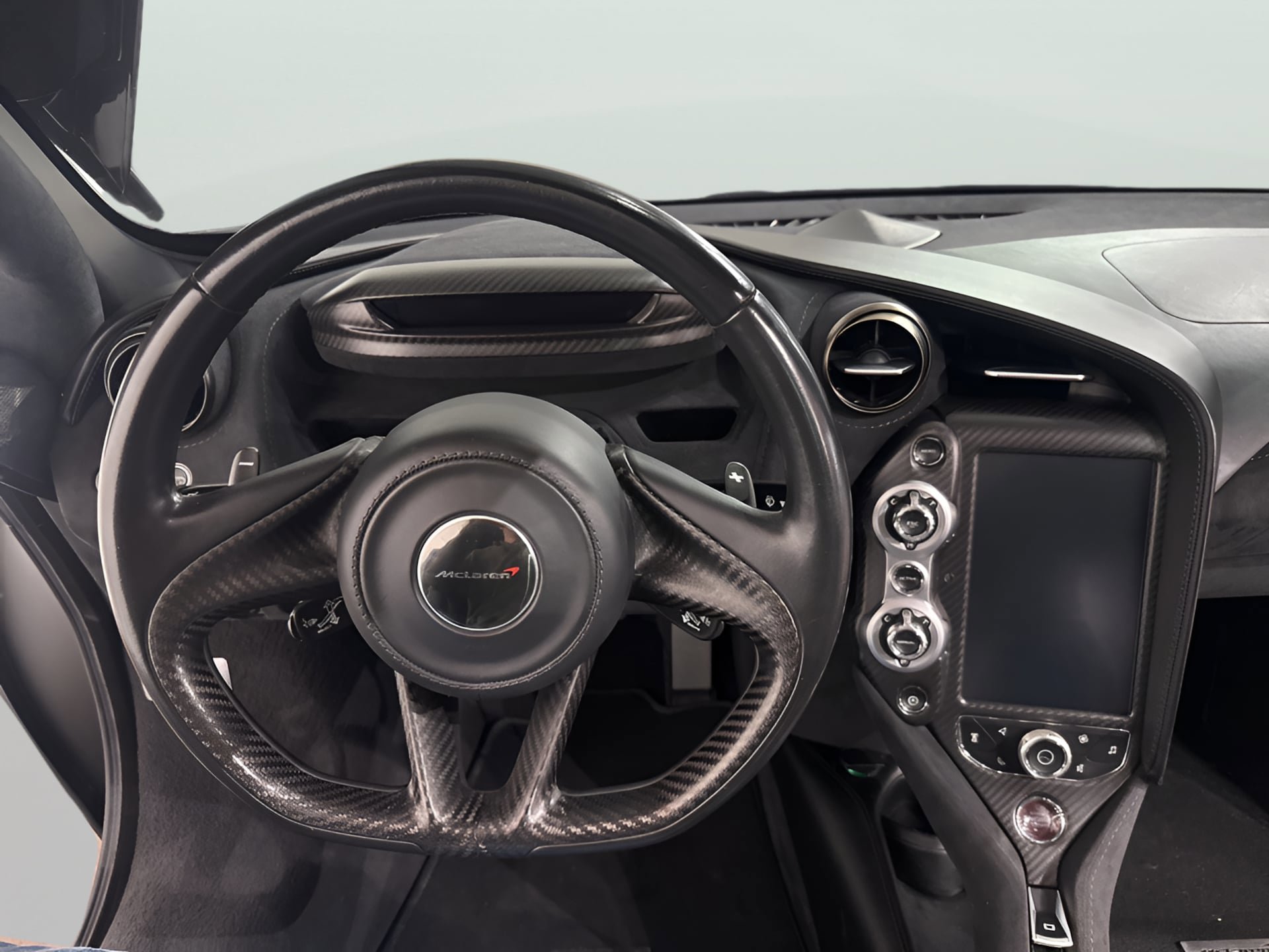 Used 2018 McLaren 720S photo 27