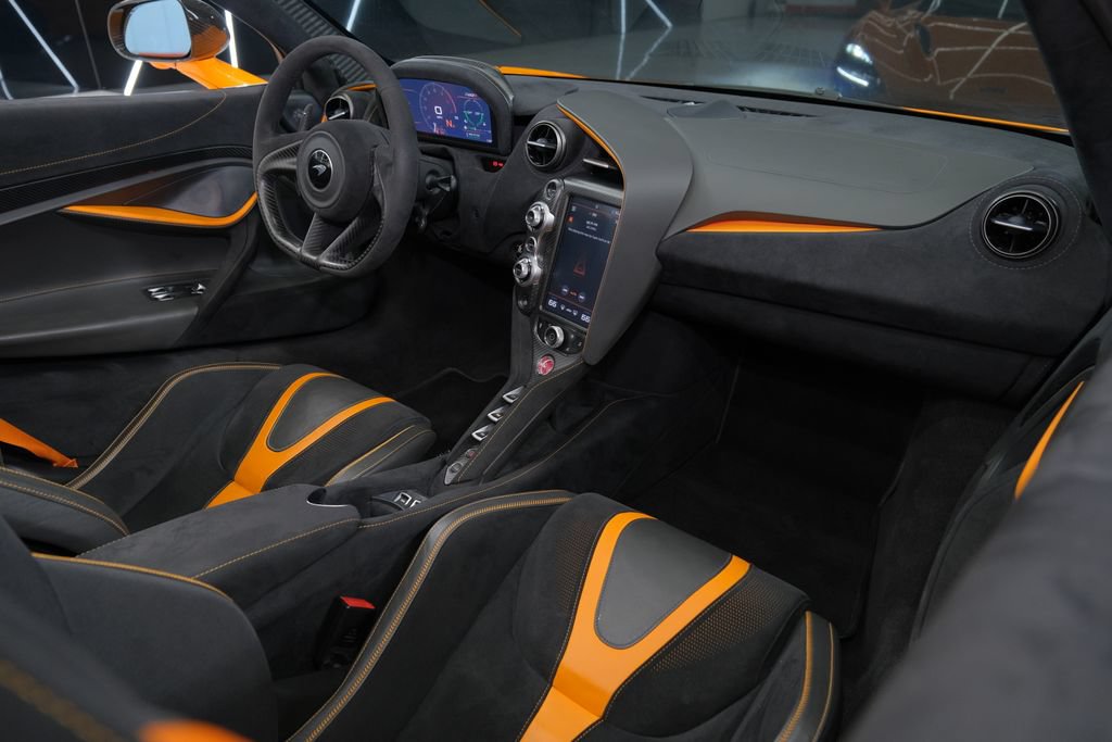 Used 2020 McLaren 720S Spider photo 37