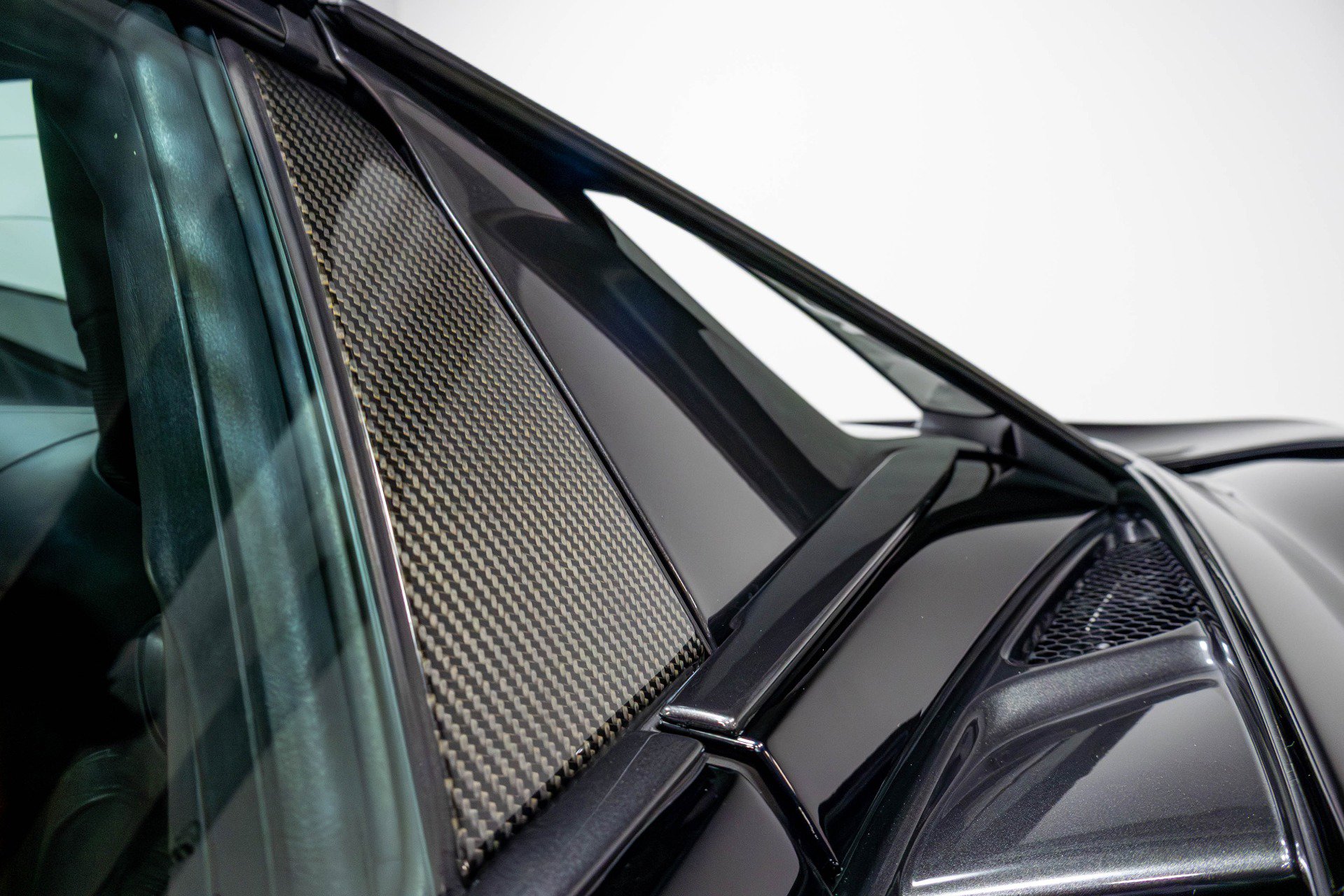 Used 2019 McLaren 720S Luxury photo 42