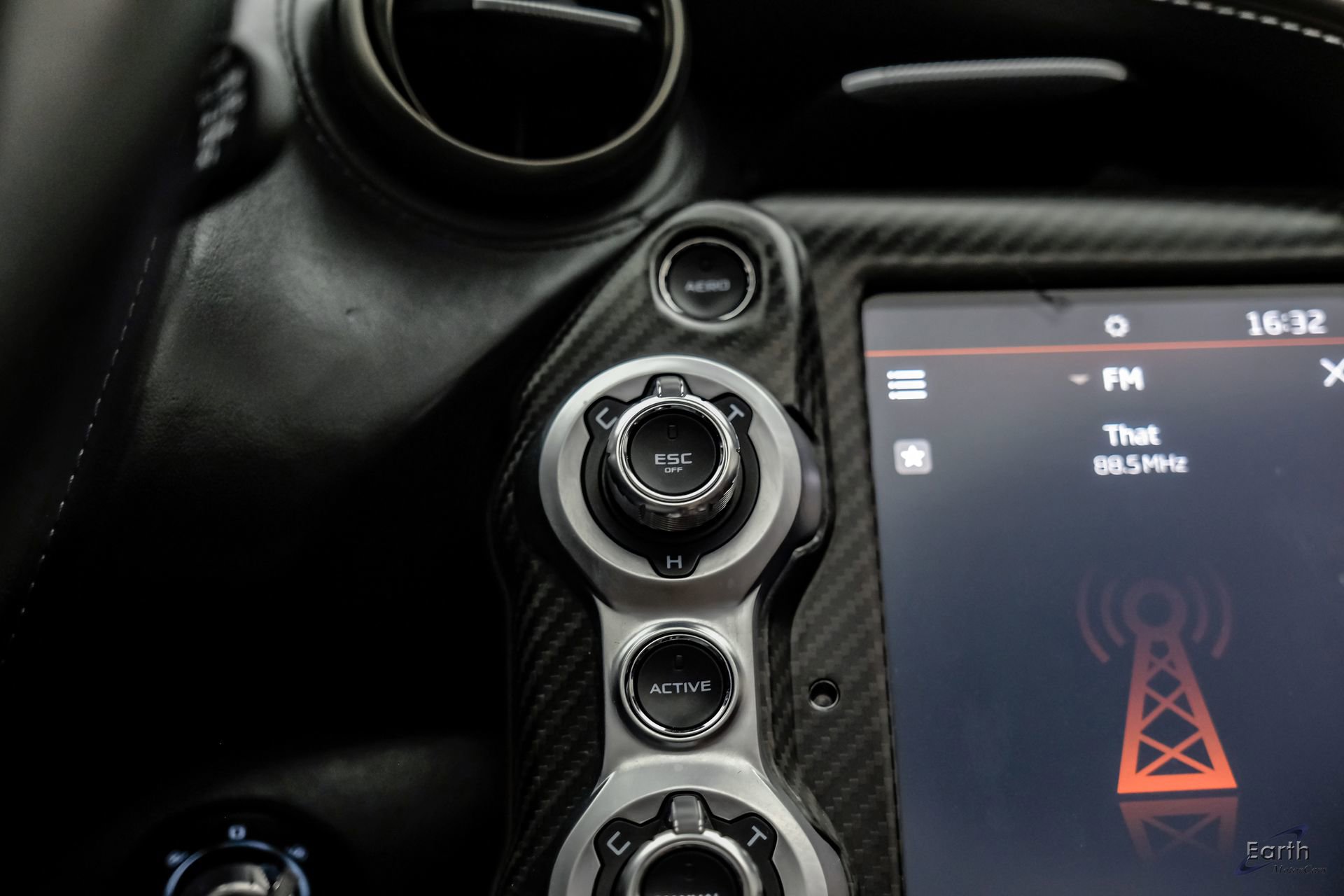 Used 2020 McLaren 720S Luxury photo 75