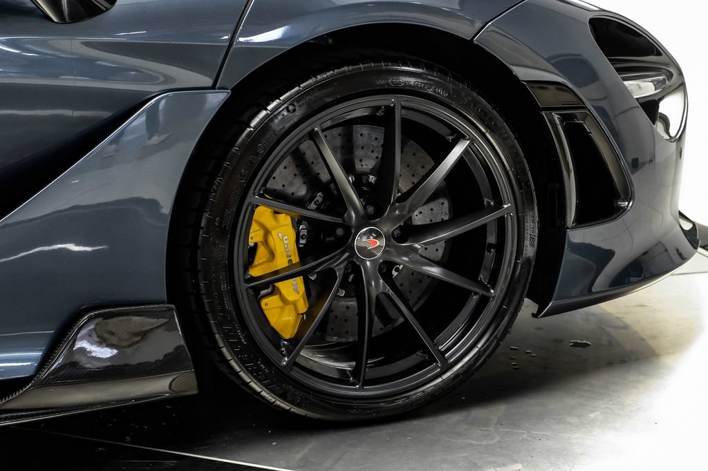 Used 2018 McLaren 720S Performance photo 42
