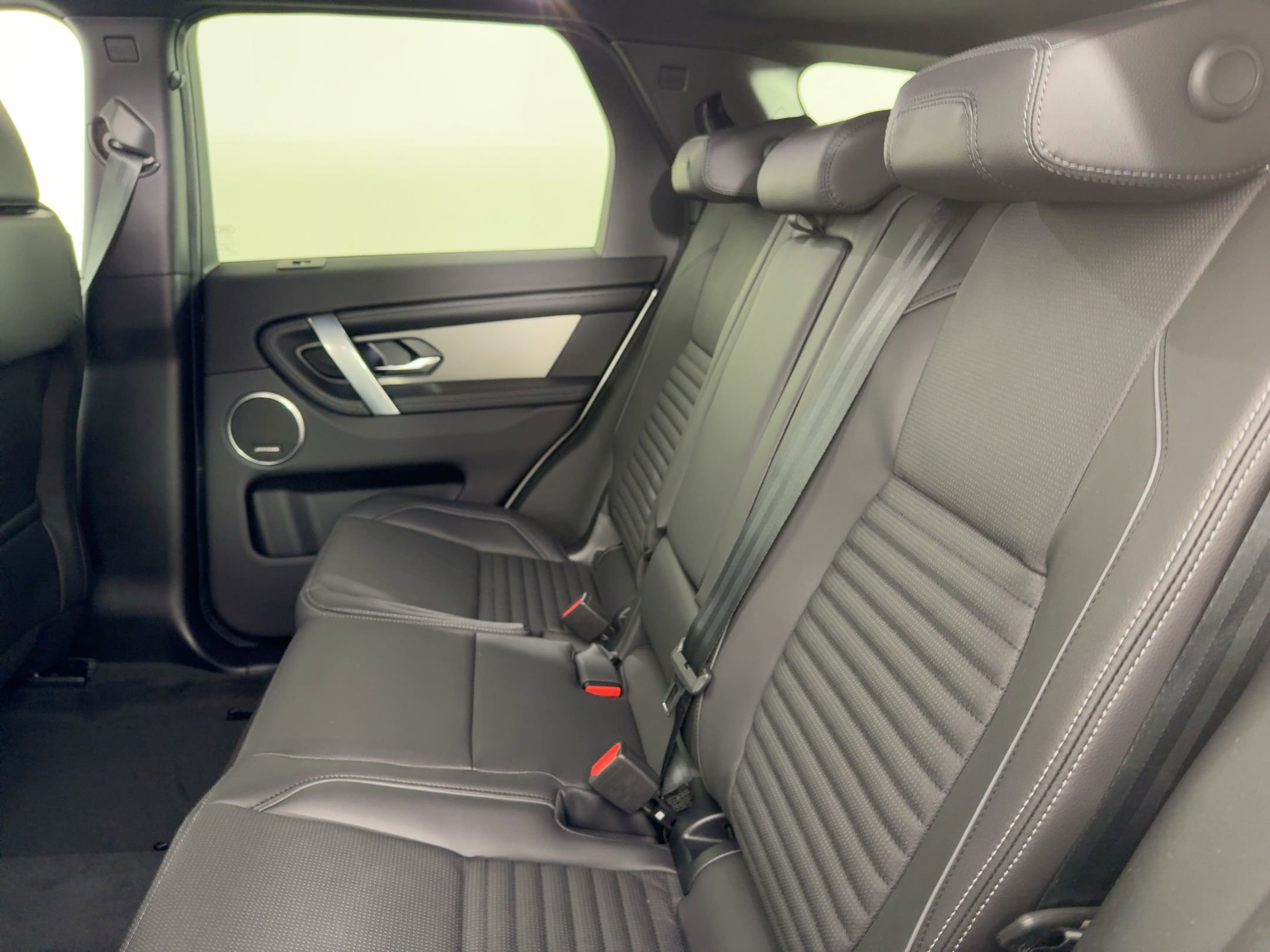 2026 Land Rover Discovery Sport Landmark