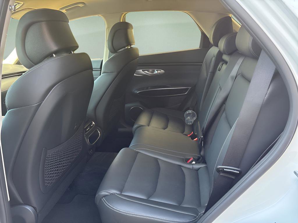 2025 Genesis Gv70 2.5T