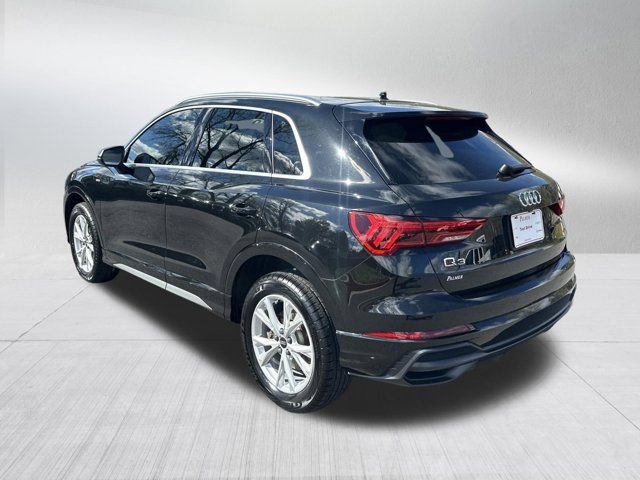 2022 Audi Q3 2.0T Premium Plus