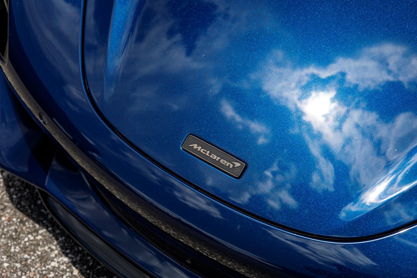 Used 2025 McLaren 750S photo 2