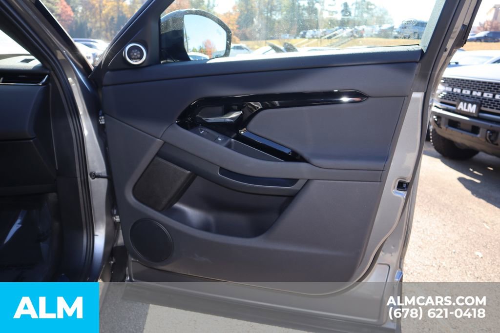 2024 Land Rover Range Rover Evoque Dynamic SE