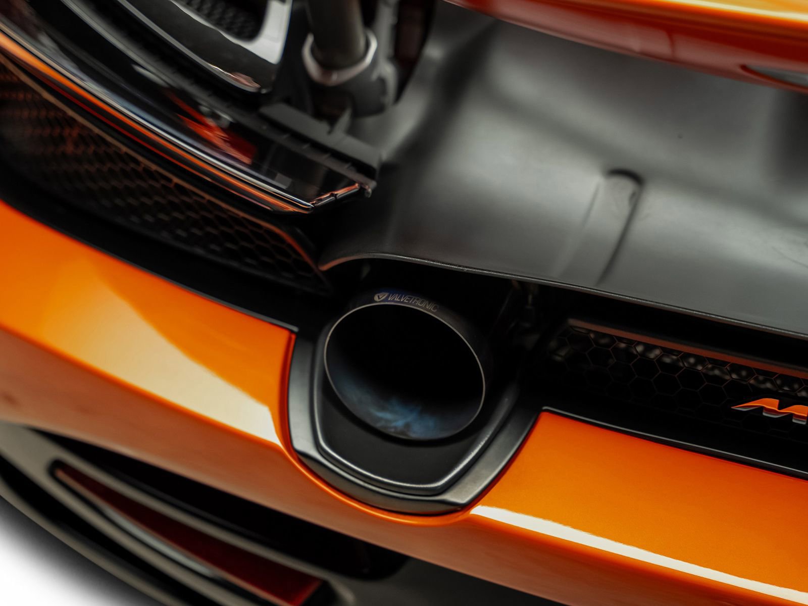Used 2022 McLaren 720S Spider photo 21
