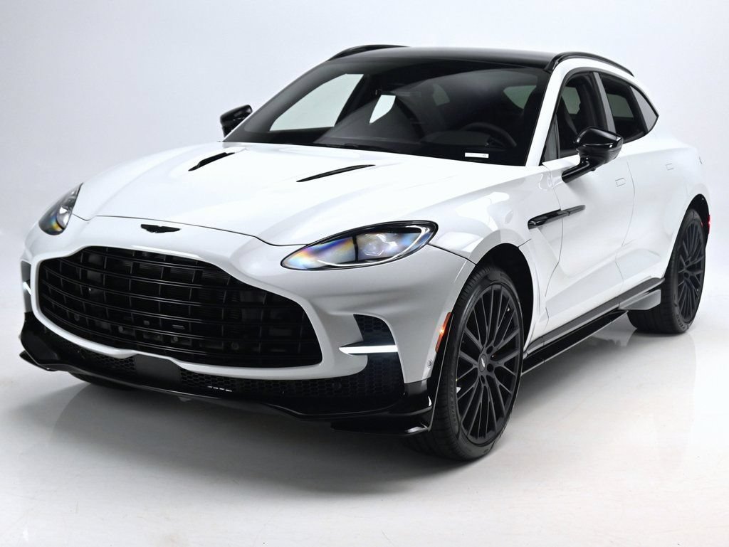 New 2026 Aston Martin DBX 707