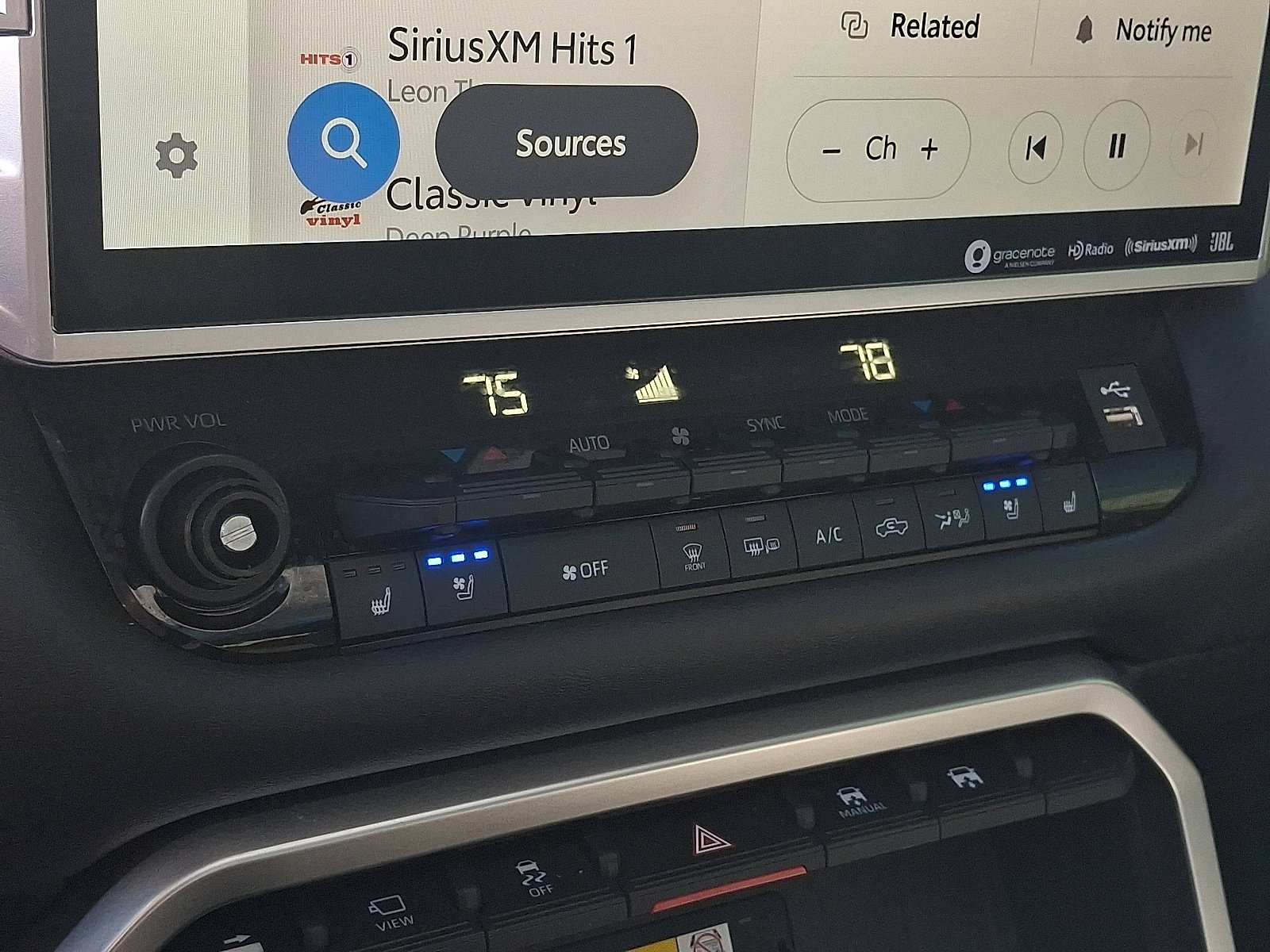 2022 Toyota Tundra Platinum