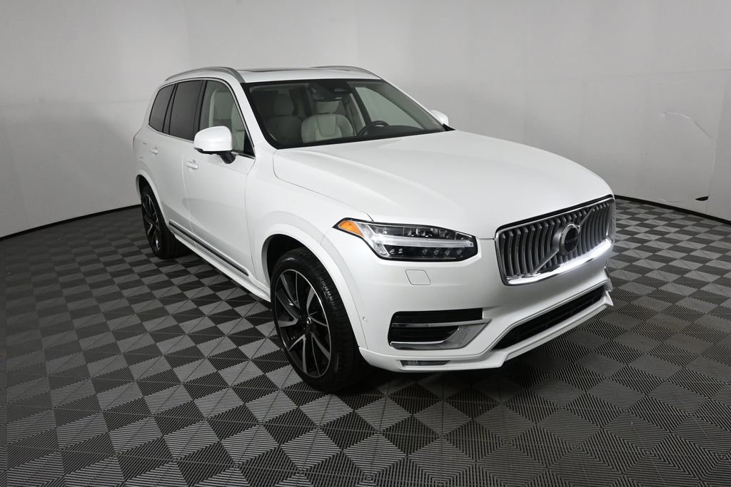 2025 Volvo Xc90 B5 Plus