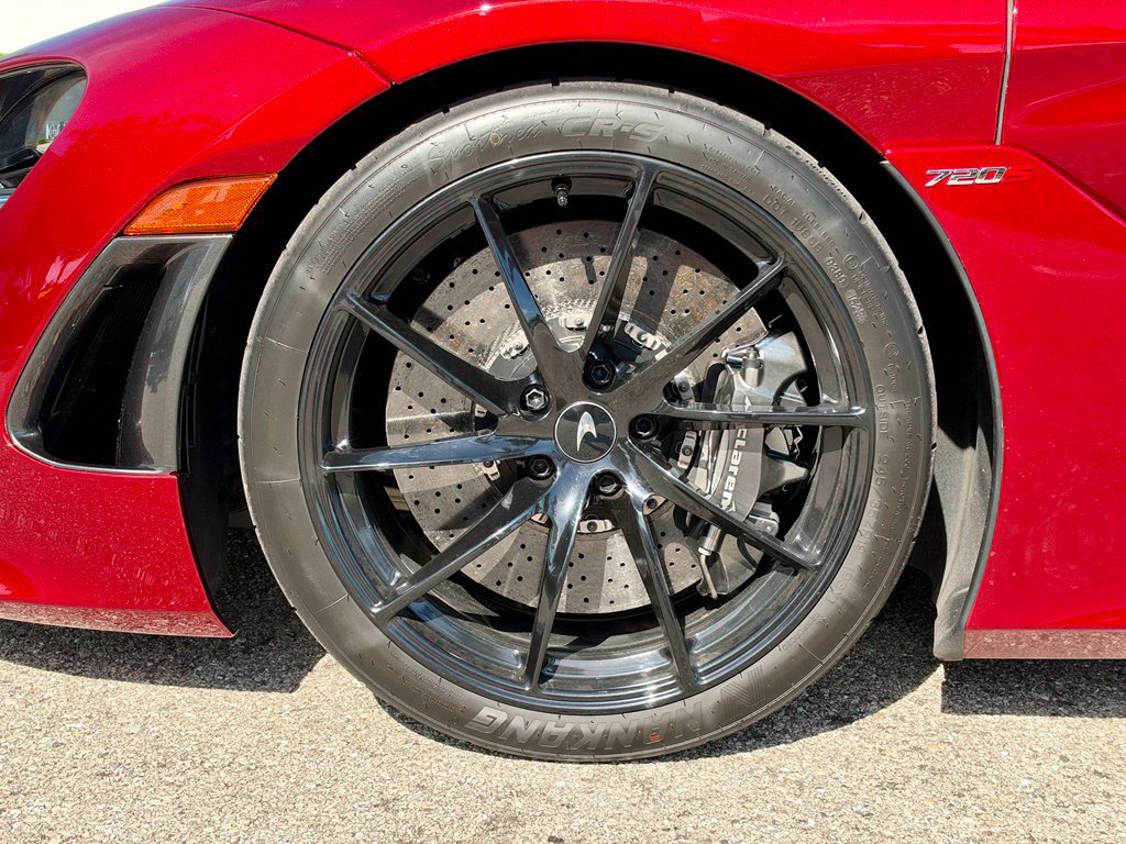 Used 2020 McLaren 720S Spider photo 17