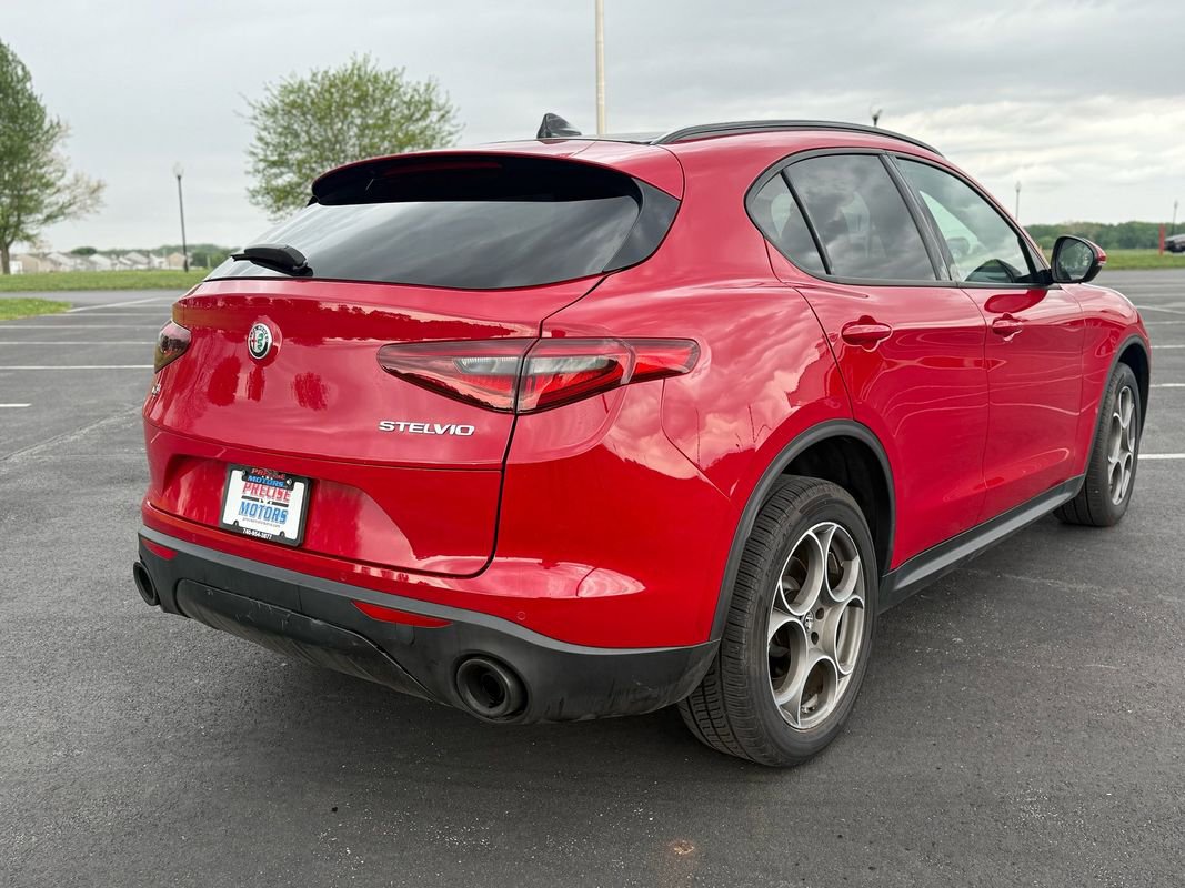 2022 Alfa Romeo Stelvio Sprint
