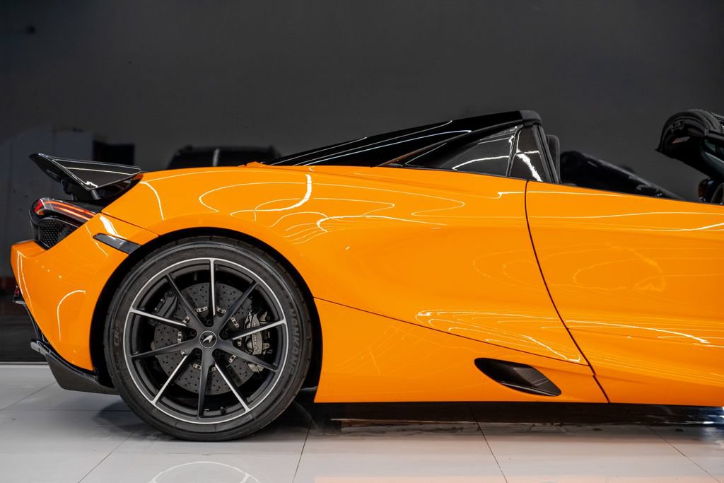 Used 2020 McLaren 720S Spider photo 26