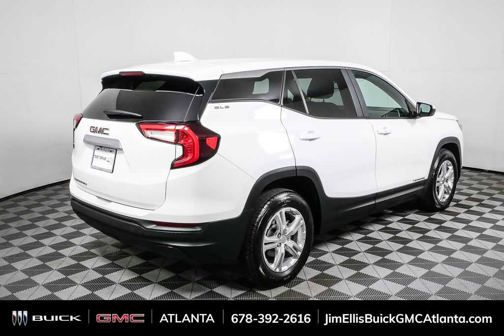 2024 GMC Terrain SLE