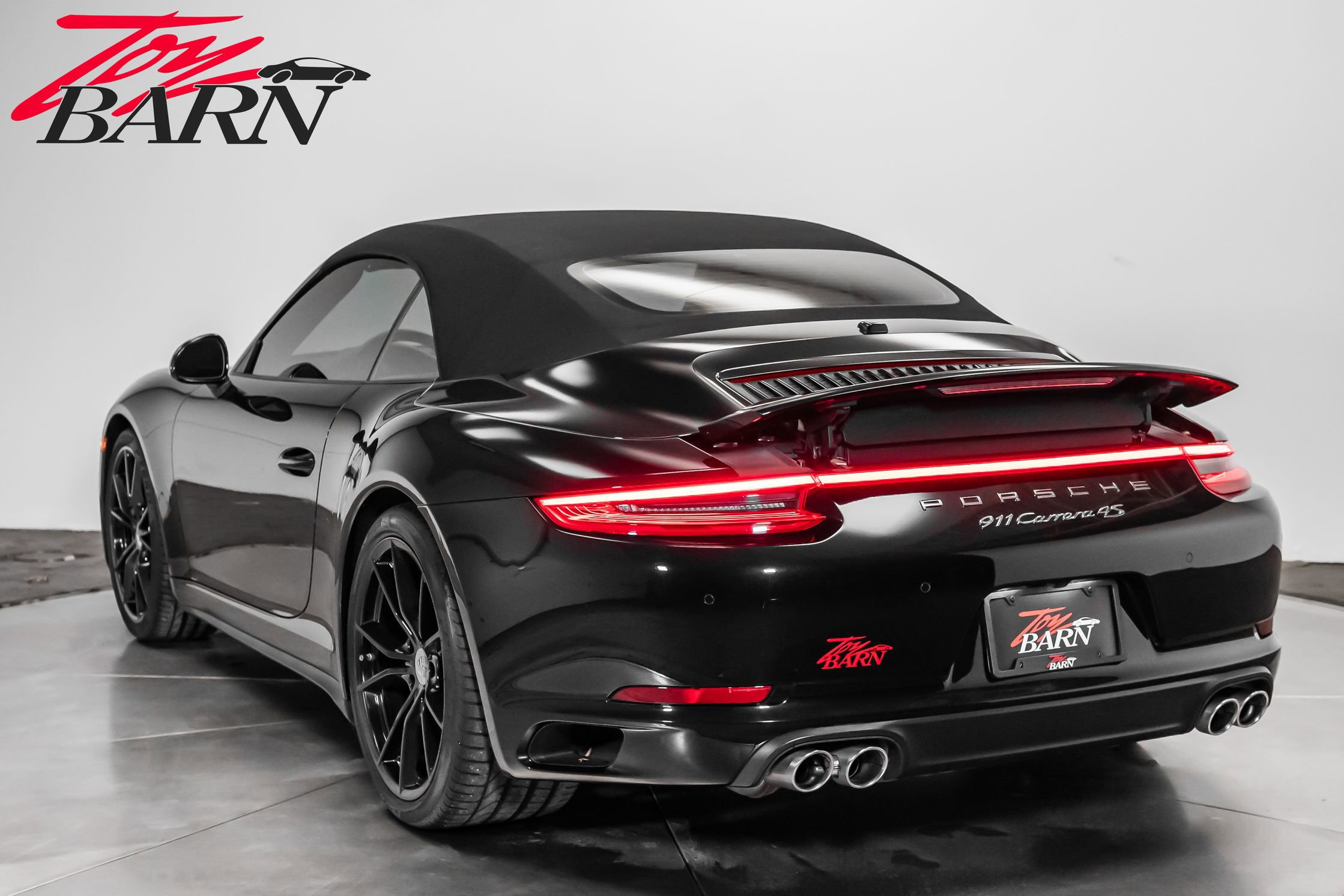 2017 Porsche 911 Carrera 4S