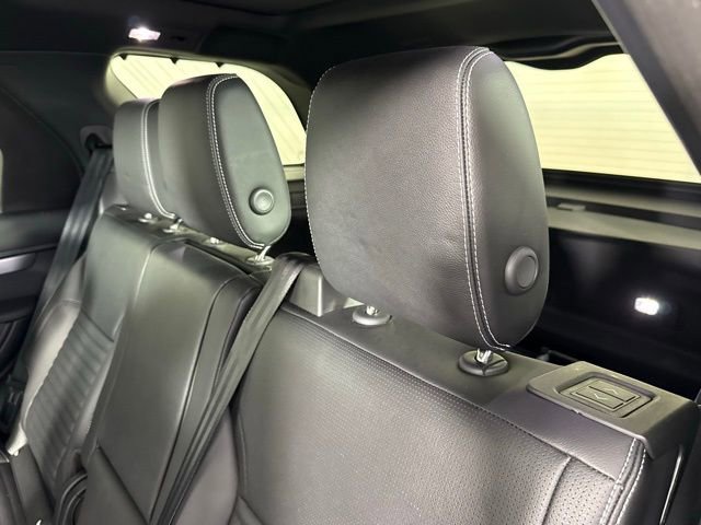 2025 Land Rover Discovery Dynamic SE