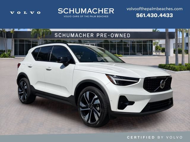 Certified 2025 Volvo XC40 B5 Ultra w/ Protection Package Premier