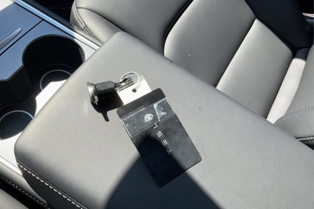 2023 Tesla Model 3 Standard Range