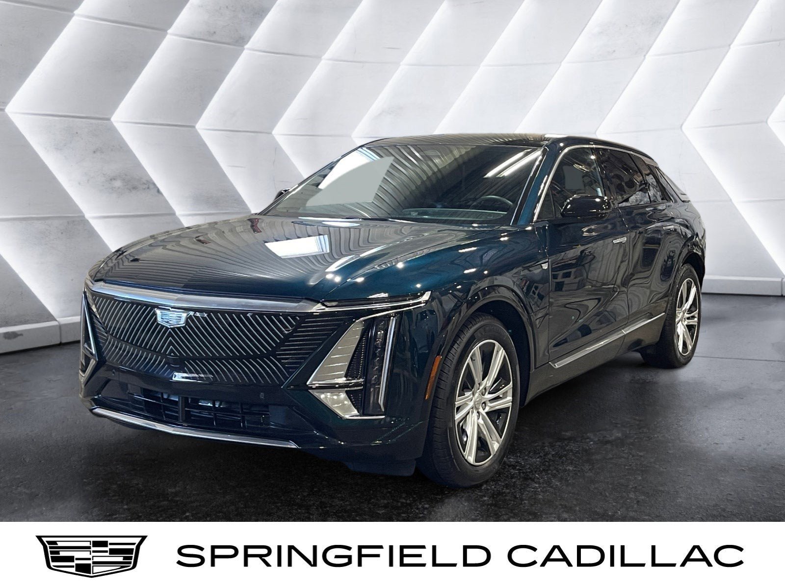 Used 2024 Cadillac Lyriq Tech w/ LPO, Floor Liner Package