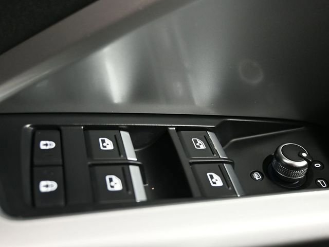 2019 Audi Q3 2.0T Premium Plus