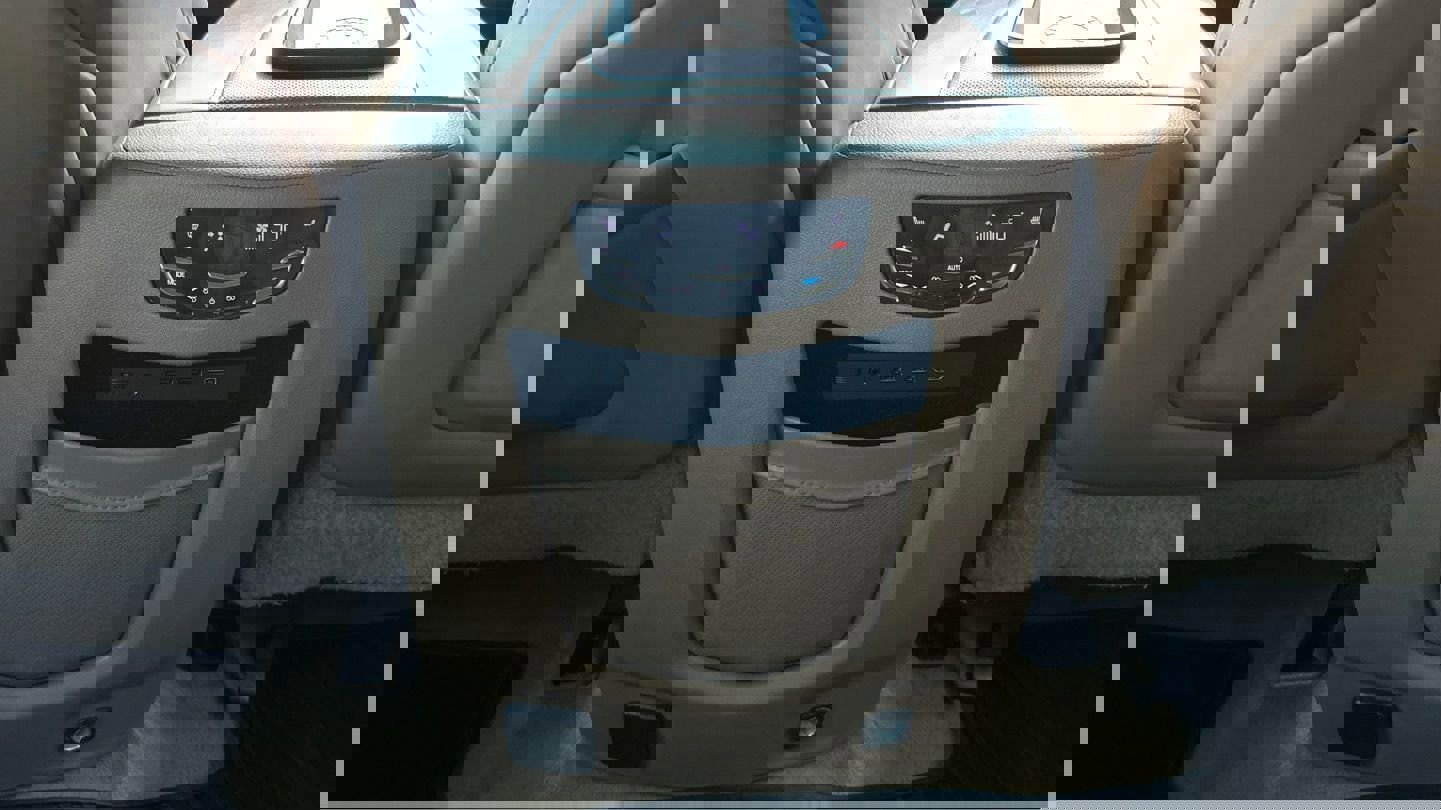 2017 Cadillac Escalade Platinum