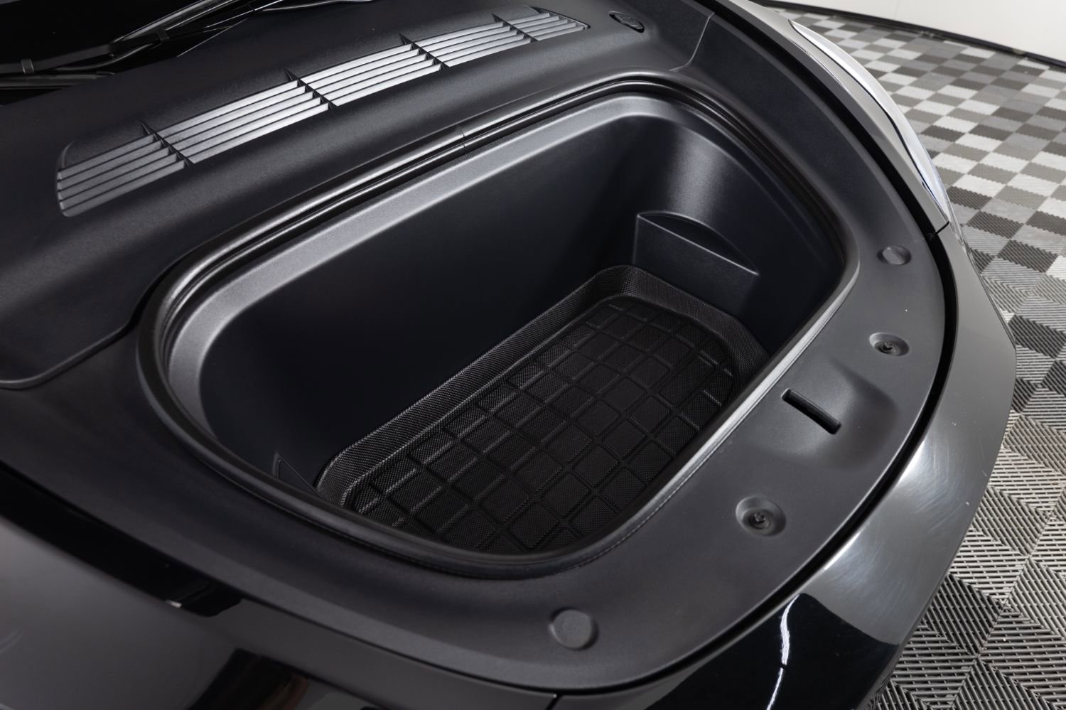 2024 Tesla Model Y Performance